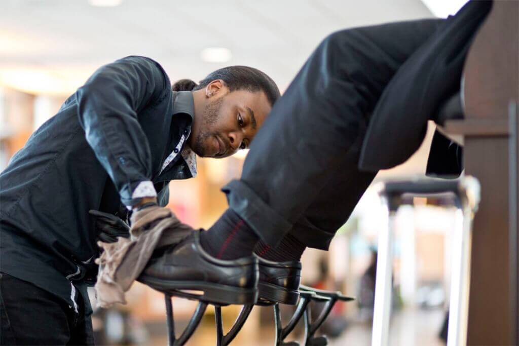 Montreal Airport shoe shine